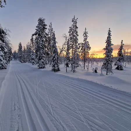 Yllaes-helmi - Loistosijainti! Apartment Äkäslompolo