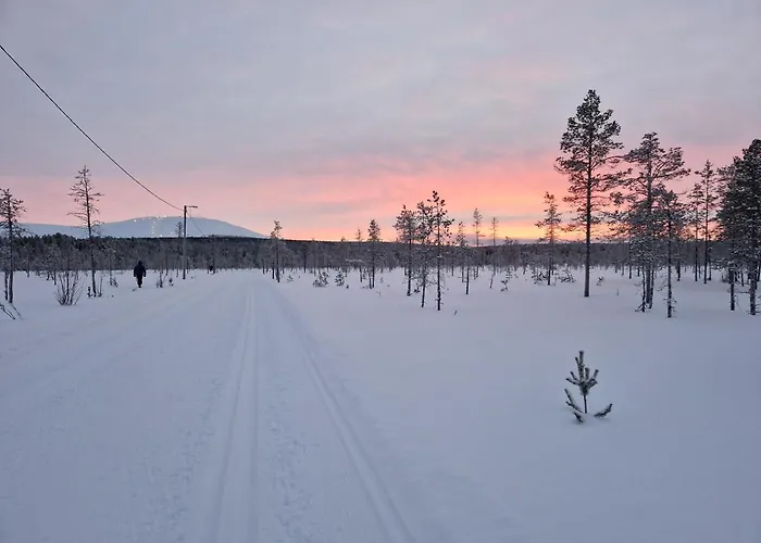 Lägenhet Yllaes-helmi - Loistosijainti!
